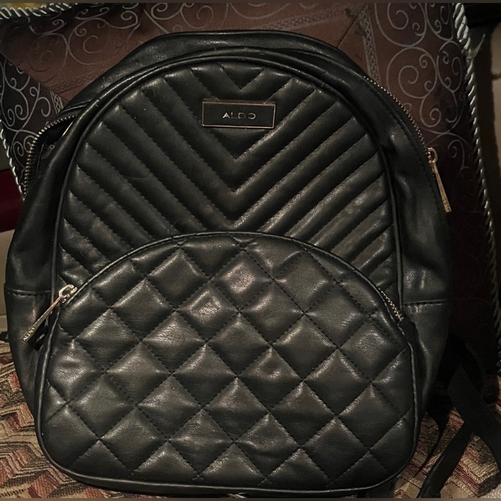 🌺 SOLD on MARKETPLACE 🌺  Aldo Black Quilted Backpack
